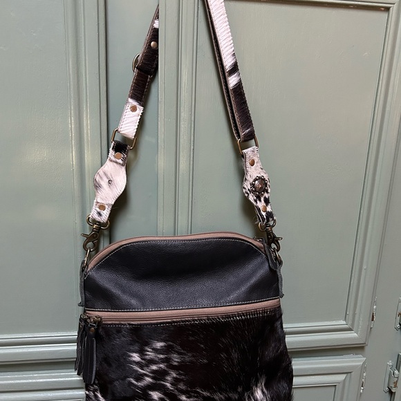 All leather and hairon purse - Picture 2 of 8